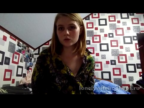 ❤️ Wophunzira wachinyamata wa blonde waku Russia amakonda matayala akulu. ☑  pa ife% ny.porn-impact.ru% ️❤
